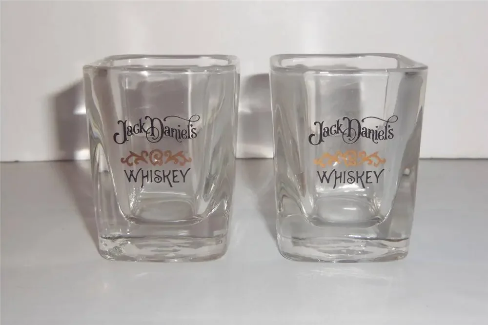 2 Jack Daniels Whiskey Shot Glasses Square -031433